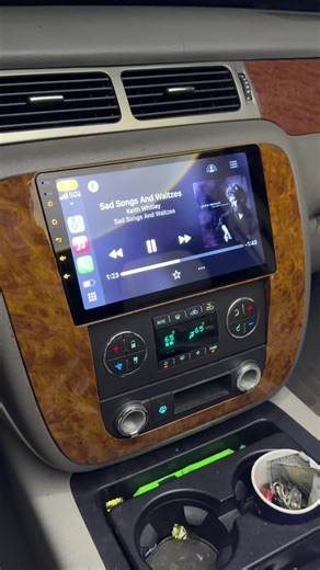 Integrated Owner's Manual for Car Radios