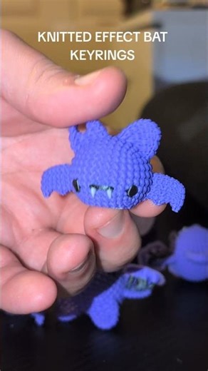 3d printed knitted effect bat keyrings #3dprinting #toy #keychain #helpmemakethismakesense