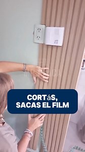 73K views · 688 reactions | ✨ ¡Renová tus espacios en minutos y sin obras! Transformá tus paredes con el Panel Varillado Autoadhesivo de Madera  ✅ Fácil de colocar ✅ Súper realista y elegante ✅ Ideal para darle un toque moderno a cualquier ambiente  Compralo ahora en nuestra tienda online:  www.mrplacadeco.com ✨ ¡Animate a renovar con estilo y sin complicaciones! Link en nuestro Perfil! | Mr. Placa Antihumedad | Facebook