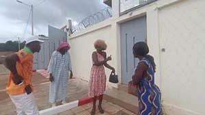 66K views · 2.8K reactions | Les problèmes de famille se transportent à la RÉSIDENCE HÔTEL DELORIA D'ARRAH. Vos réservations au 01 52 96 16 16 | ARRAH connexion | Facebook