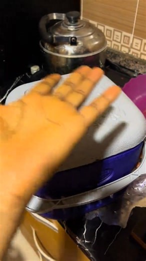 Waybill am com here abeg😂 || 🎥: @meenah_01 . . Follow our backup page👉 Blog Market For Content Promotion And Share... DM us now on WhatsApp📱09038561814 | Olubori Godsgift Blog