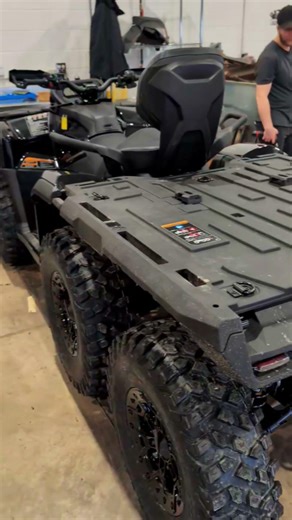 Outlander 6X6 Backcountry in Flat Bed Config