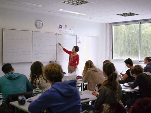 Épreuve anticipée de mathématiques en classe de 1re pour l'année scolaire 2025-2026