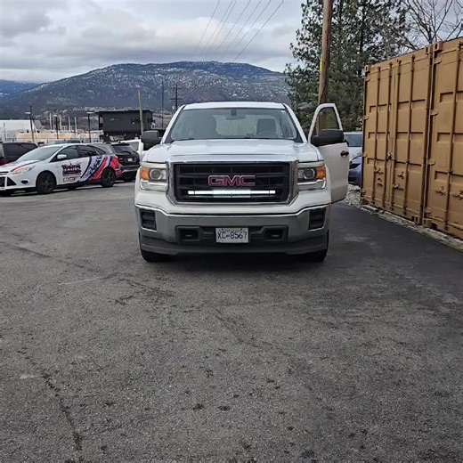 The days are getting shorter and darker… but don’t worry! Bling Performance has all the lighting upgrades you need to brighten the road ahead. From LED light bars to powerful headlights LED bulbs and custom lighting setups, we’ve got options for every vehicle. 📍 Visit us at 505 Industrial Ave, Penticton 📞 Call 250-492-2809 Let us light up your drive!