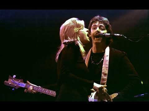 Paul McCartney & Wings - Band On The Run [Rockshow] (Live 1976)