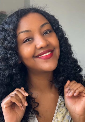 Perfecting Wavy Curls with a Braid Out Hairstyle