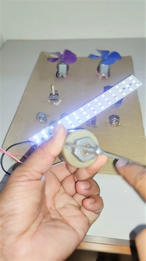 Tiny Dynamo, Big Light: How the World’s Smallest Motor Powers a Disco Light #DIYProject #Innovation