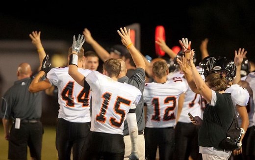 Being a Team Player: Three Important Qualities - sportsandthemind.com