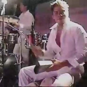 3.5M views · 72K reactions | "Embrujo" Américo) la música latina siempre en nuestros corazones... | Que viva La música | Facebook