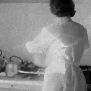 This is a video clip of a demonstration film from 1937 where Miep Gies shows how to make jam using Opekta. Opekta is produced by Otto Franks company. Miep worked there as a secretary. Miep Gies was one of the helpers of the people hiding in the Secret Annex. After the arrest, she kept Anne's writings in a drawer of her desk. In 2010 she died, one hundred years old. | Anne Frank House