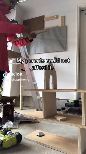 I always wanted a Doll House when I was a little girl! So I built it myself! 🏠 Find the Doll House Printable Plans on my blog (link in bio) #diydollhouse #woodendollhouse #dollhousemakeover