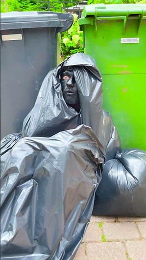 Trash Can Surprise: The Ultimate Prank! 🎉😂