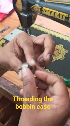 Threading the bobbin case