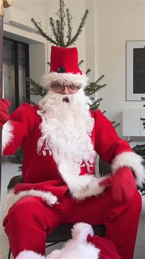 52 reactions · 3 comments | Net Kalėdų senelis supranta, kad geriausia dovana šiemet yra TELELOTO.  Padovanok šansą laimėti BMW, iPhone 17 ar net pilnai įrengtus apartamentus Palangoje – geriau tikrai nerasi. ✨ Pasidovanok bilietą sau, artimiesiems ar draugams.  TELELOTO bilietų ieškok prekybos vietose ar internete: https://loto.lt/lt/teleloto #M1 #EmVienas #TELELOTO Loto.lt Teleloto #reklama | M1 | Facebook