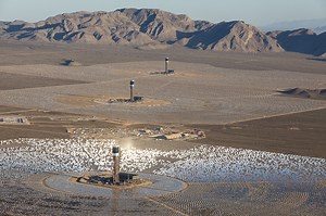 Ivanpah Solar Power Facility: uma impressionante "fazenda solar" no deserto do Mojave
