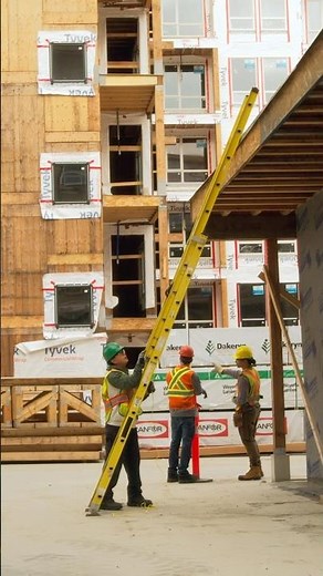 Three Steps for Safer Extension Ladder Use | WorkSafeBC