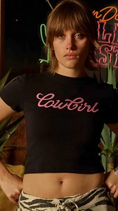 Threadheads Western Capsule has officially landed. We’re talkin’ vintage Americana meets bold streetwear, with rugged denim, outlaw graphics, and cowboy-core attitude stitched into every piece. Whether you’re roaming the wild streets or the wide open plains, this drop brings Western flair with a modern twist. Limited stock, no restocks — ride the trend before it rides off into the sunset. | Threadheads