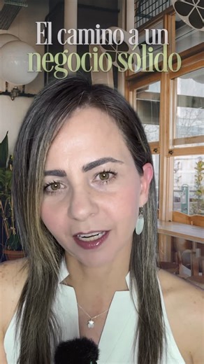 Jaimy Herrera | Contadora QBO on Instagram: "Un negocio exitoso no se construye de la noche a la mañana, se construye con decisiones correctas y procesos claros. Cuando tienes control de tus números, dejas de improvisar y empiezas a crecer con intención. Todo empieza por hacer las cosas bien desde la base. #Negocios #QuickBooks #Maximizatech"