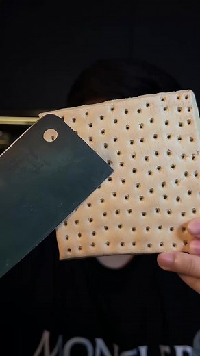 Biskuit terkeras #hardtack #dola #id