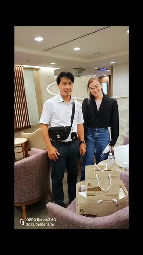 Exploring OPPO Reno2 Z 5G Features in Modern Setting