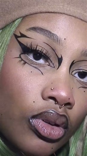 the perfect graphic liner tutorial #altmakeup #makeup #graphicliner