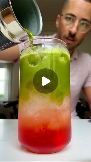 Richard Makin on Instagram: "Once again, HUGE shoutout to @johnnykyunghwo for teaching me how to make this Korean cheong and giving me my new hyperfixation! Which fruit should I try next!? #strawberry #cheong #matcha #matchalemonade For the syrup (cheong) - 500g (3 1/3 cups) strawberries, washed and chopped - 500g (2 1/3 cups) sugar For the Strawberry, Matcha Lemonade - Juice of half a lemon - 2-4 tbsp of the strawberry syrup (cheong) - 240ml (1 cup) fizzy water - 60ml (4 tbsp) water at 80°c (17