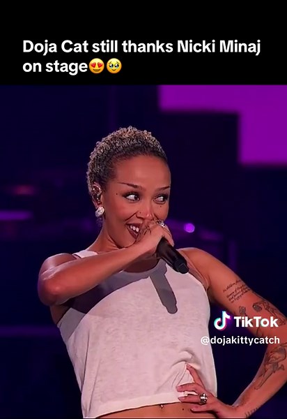 Doja Cat Dazzles at Met Gala 2025 with Stunning Style