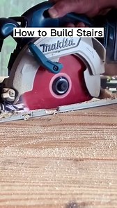 556K views · 2.1K reactions | How to Build Stairs #reels #construcion #tutorial #stairs #building #tools | Perkins Builder Brothers | Facebook