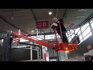 EMU-Hubarbeitsbühne und Kleinkran