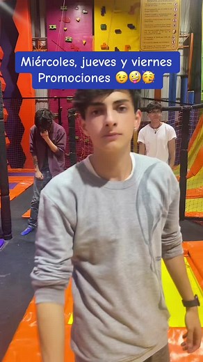 Ven a divertirte con tu familia y amigos como nunca solo en Cosmic Park, diversión garantizada. básquetbol, quemados, gladiadores, escaladores con diferentes grados de dificultad y por si fuera poco UNA TIROLESA#amigos #lapazbolivia #diversion #cosmicpark #compartiresvivir