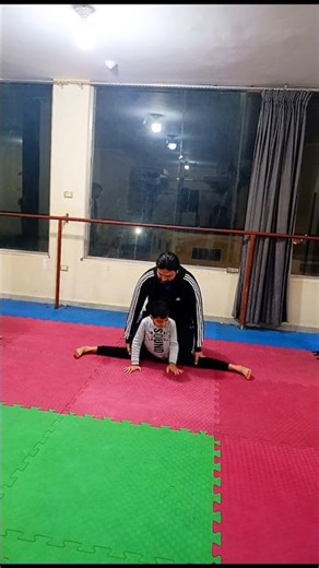سلسلة فتح الحوض للاطفال الجزء 600🔥🤸‍♂️🥋 #tkd #경기도태권도협회 #follow #taekwondo #acrobatics #فتح_الحوض #