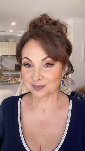 Mother of the Bride Before and After - the woman that brought us into this world deserves to look her best on your special day too!! How beautiful does mum look with a high messy bun and classic makeup! @narsissist Sheer Glow Foundation and Orgasm Liquid Blush @modelrockcosmetics Liquid to Matte Phoenix @inglot_australia Gel Liner Black 99 @makeupbymario Eyeshadow Pallette #perthmakeupartist #perthhairstylist #motherofthebride #weddingmakeup #mob #motherofthebridehair #motherofthebridemakeup #pe