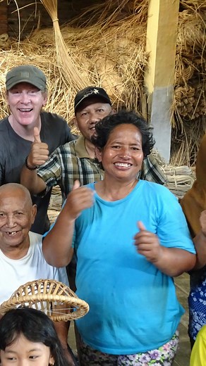 3.6K views · 20 reactions | “The rattan man!”晴  Java  Déardaoin ~ Thursday @ 21:30 #HectorTG4 | TG4 | Facebook