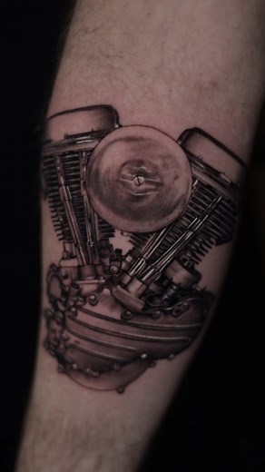 Tattooing a Cool Panhead Motorcycle Design