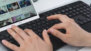 Watch Wireless keyboard and mouse combo on Amazon Live