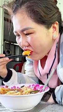 Visit Cam Mountain and Enjoy Vegetarian Food Part 2 #nguyetanh #amthucchay #shorts #windnet #dochay