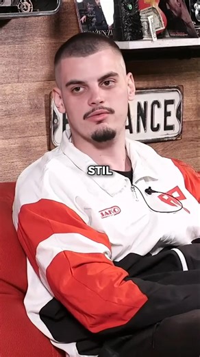 Adri objašnjava pravila drifta