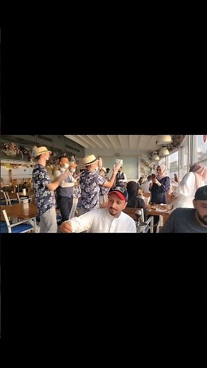 Restaurant staff flash mob surprise dance#flashmob #restaurantfun #surprise #dance