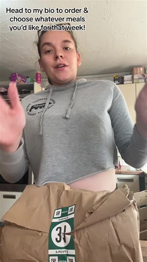 You all know hello fresh is my favvvvv! Dont miss out! #mchodg #fypp #mchodgfood #hellofresh #quickandeasy #chooseyourmeals #cheapdinners | AD - Gifted |