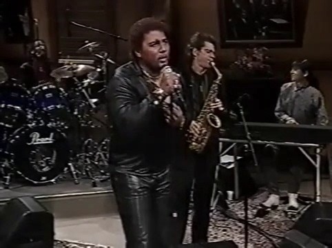 Aaron Neville - Tell It Like It Is 1966 (Live '88) | memory music