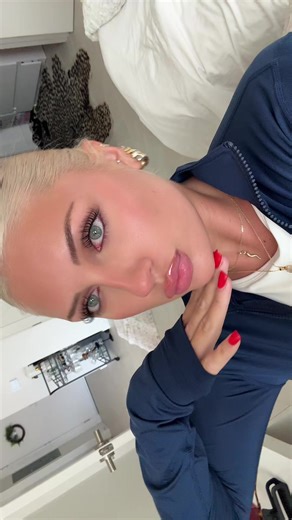 blondieinmiami (@blondieinmiami)’s videos with original sound - maddy