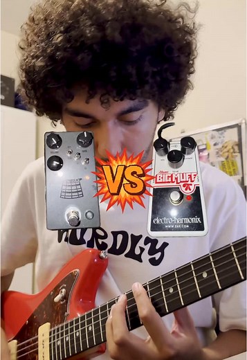 JHS Kilt V2 vs EHX Big Muff Guitar Pedal Comparison