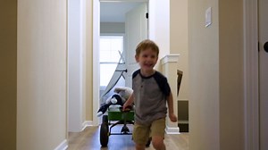 Goof Off Marks, Messes & Stains Remover, 8 fl. oz. Spray, Household Surface Safe, Removes Spots and Stains from Plastics, Fabric, and Clothing, Ideal for Households with Kids