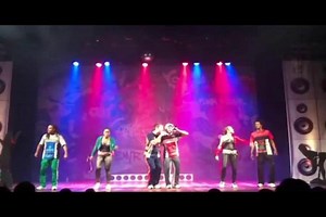 Confira trechos do musical 'Funk Brasil'