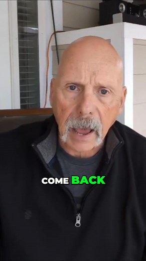 𝗦𝗘𝗧𝗧𝗜𝗡𝗚 𝗘𝗫𝗣𝗘𝗖𝗧𝗔𝗧𝗜𝗢𝗡𝗦: 𝗖𝗥𝗘𝗔𝗧𝗜𝗡𝗚 𝗦𝗧𝗥𝗢𝗡𝗚 𝗙𝗜𝗥𝗘 𝗢𝗙𝗙𝗜𝗖𝗘𝗥𝗦 | How do we build better officers? Chief Reilly wants you to start by setting crystal-clear expectations. Focus less on the job description details. Focus more on mission, values, and what good behavior for the fire officer actually looks like. Put it in writing, discuss it openly, and hold each other accountable in the firehouse and on the fireground. Lean More About Leading at ChiefReilly.com #Lead