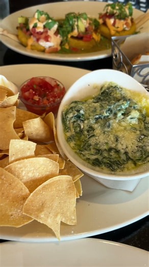 Everything I ate Happy Hour at The Cheesecake Factory