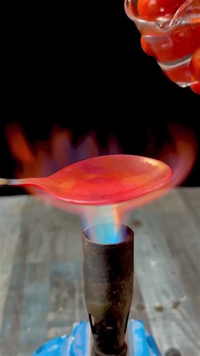 A red hot angry ball Vs Water #rhcb #experiments #satisfying