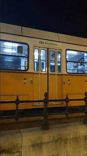 Tram Doors Closing @ Budapest - Hungary #tram #budapest #shorts