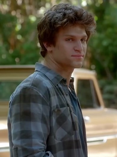 Spencer and Toby: A Spoby Edit from Pretty Little Liars