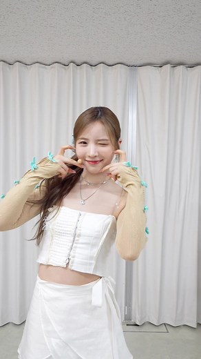 #ベストヒット歌謡祭 2023！ 「HEARTRIS」を日本のテレビで初披露🫶 #NiziU #ニジュー #니쥬 #WithU #PressPlay #NiziU_PressPlay #HEARTRIS #NiziU_HEARTRIS